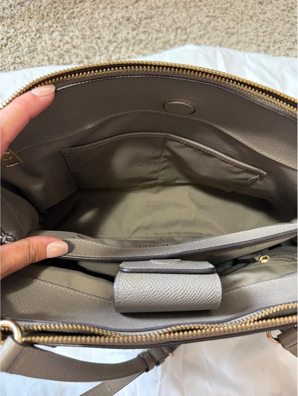 Coach Stanton Carryall Taupe Leather Shoulder Bag with Adjustable Strap